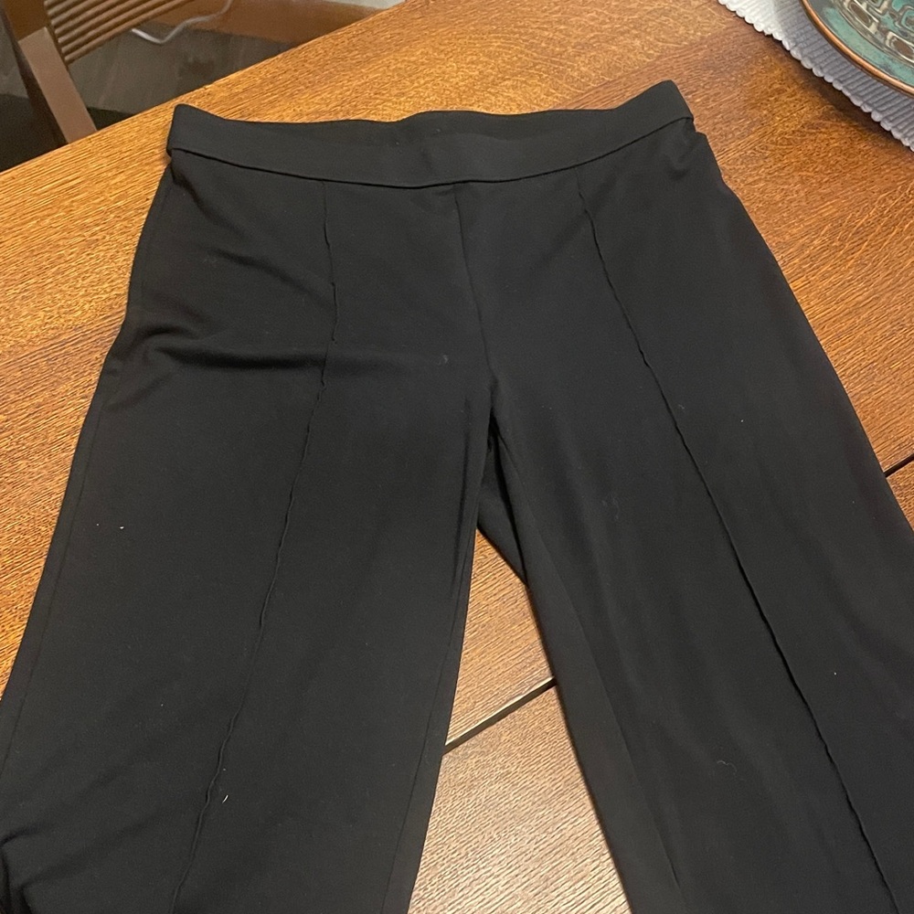 J Jill WearEver Pin-tuck Crop Black Slacks - MT